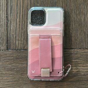 Walli Shades of Plum Magnetic Case